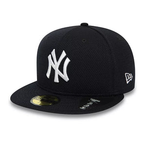
                  
                    NEW ERA NEW YORK YANKEES MESH NAVY 59FIFTY FITTED
                  
                