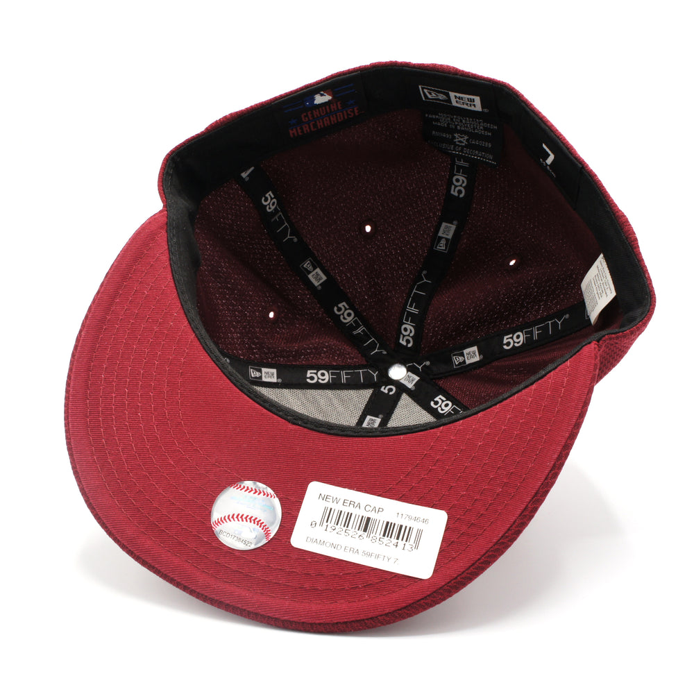 
                  
                    NEW ERA BOSTON RED SOX 59FIFTY FITTED SIZE 7
                  
                