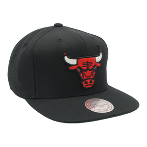 
                  
                    MITCHELL & NESS SNAPBACK HAT ONE SIZE - CHICAGO BULLS BLACK GREEN
                  
                