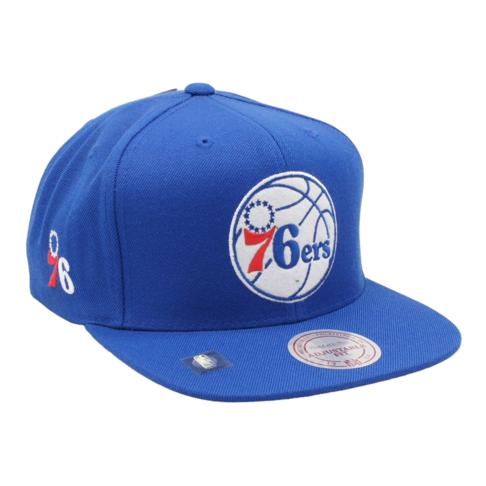 
                  
                    MITCHELL & NESS SNAPBACK HAT ONE SIZE - PHILADELPHIA 76ERS BLUE
                  
                