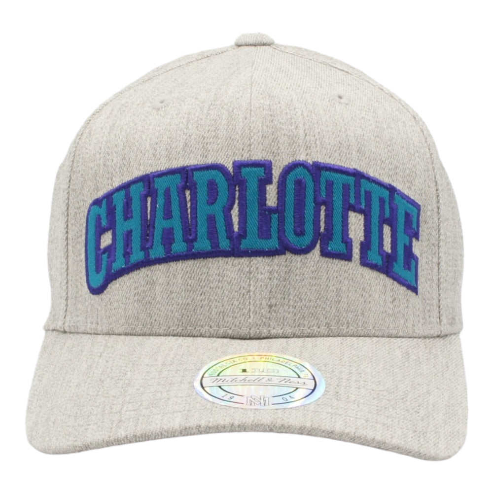 
                  
                    MITCHELL & NESS SNAPBACK HAT ONE SIZE - CHARLOTTE HORNETS GREY
                  
                