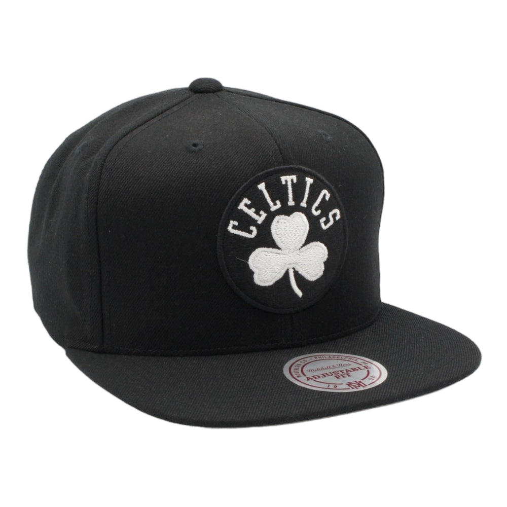 
                  
                    MITCHELL & NESS SNAPBACK HAT ONE SIZE - BOSTON CELTICS BLACK GREY
                  
                