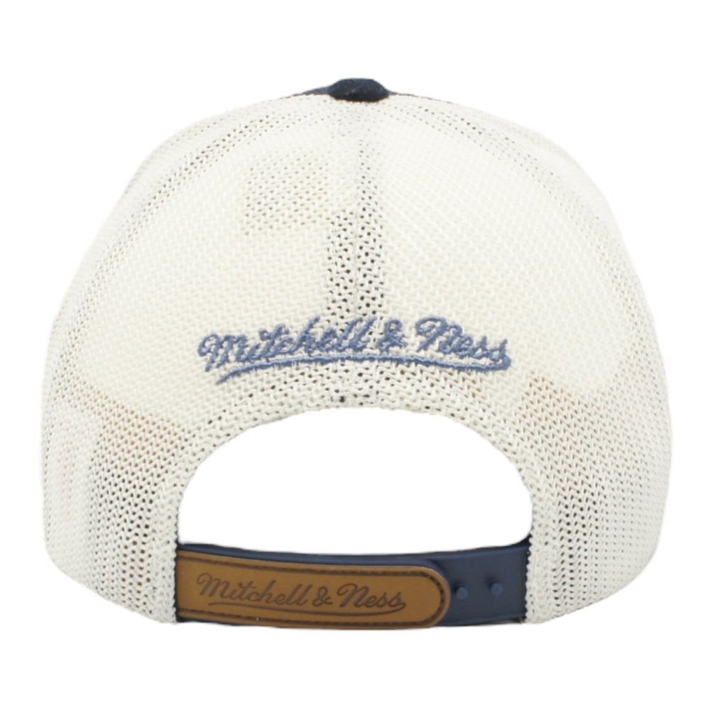 
                  
                    MITCHELL & NESS SNAPBACK HAT ONE SIZE - CLEVELAND CAVALIERS DARK NAVY OFF WHITE
                  
                