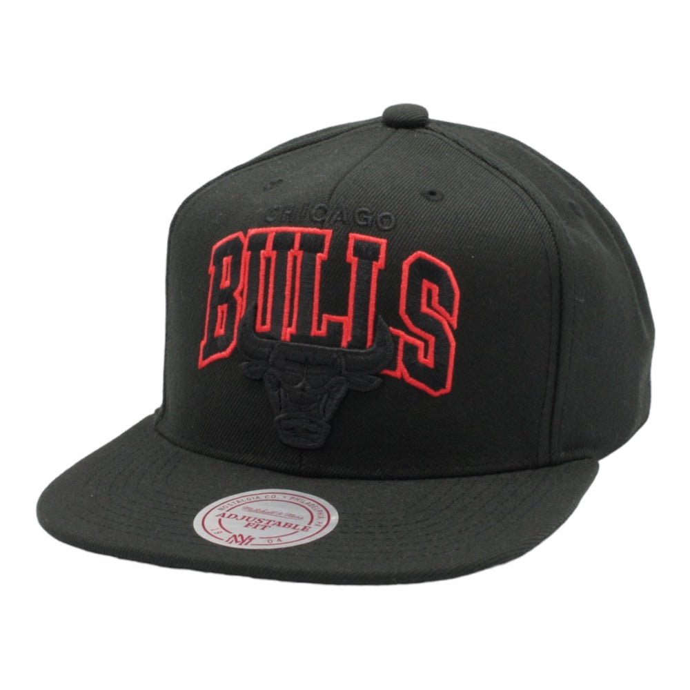 MITCHELL & NESS SNAPBACK HAT ONE SIZE - CHICAGO BULLS RED POP BLACK