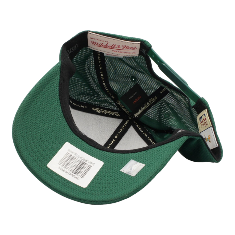 
                  
                    MITCHELL & NESS SNAPBACK HAT ONE SIZE - MILWAUKEE BUCKS GREEN
                  
                