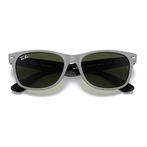 
                  
                    RAY BAN NEW WAYFARER COLOR MIX RB2132 RUBBER GREY GREEN
                  
                