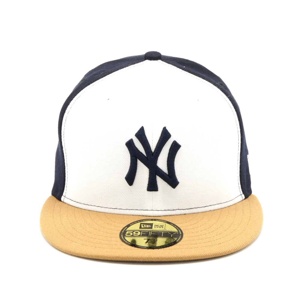
                  
                    NEW ERA NEW YORK YANKEES EXCLUSIVE LIMITED 59FIFTY FITTED
                  
                